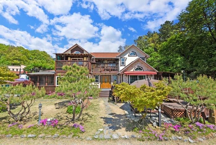 용인 별빛속으로펜션 / 