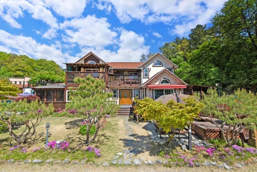 용인 별빛속으로펜션 / 