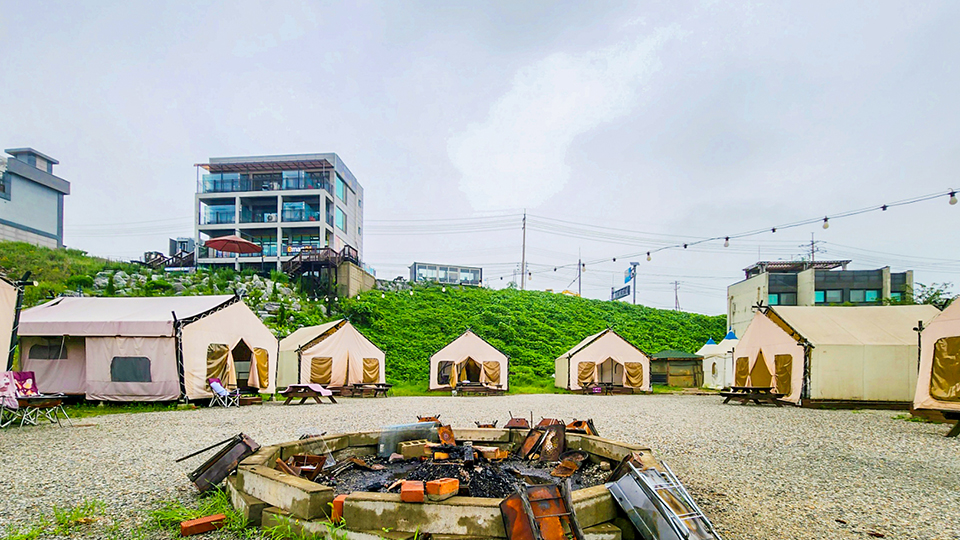 안산탄도항노을캠핑장 / 