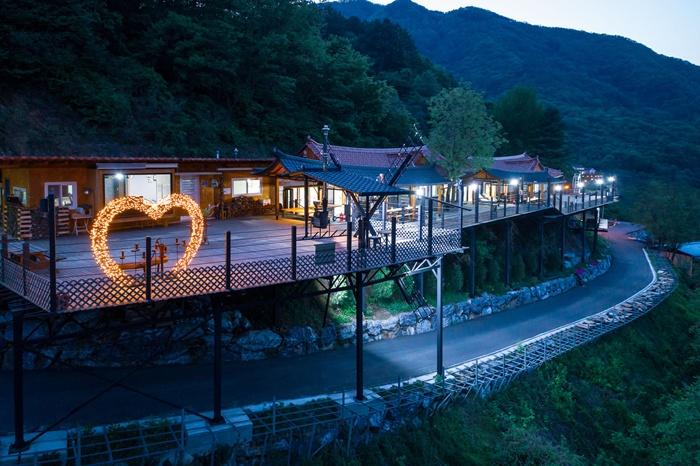제천 월악산 힐링펜션 / 