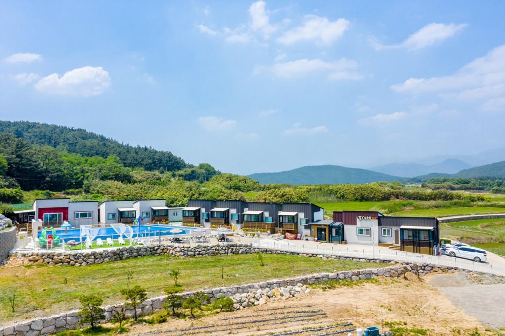 포항 포에버펜션 / 