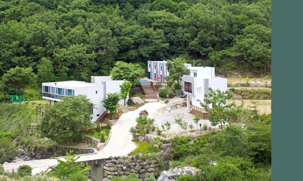 성주 더향 풀빌라펜션 / 