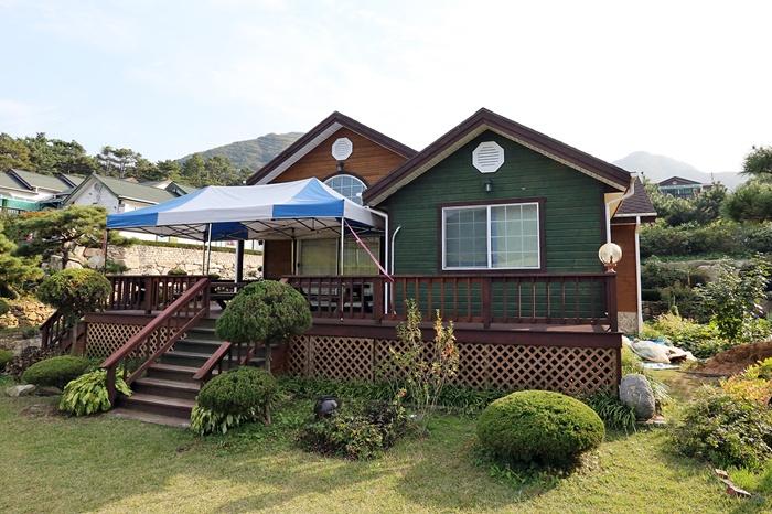 덕산허브펜션 / 