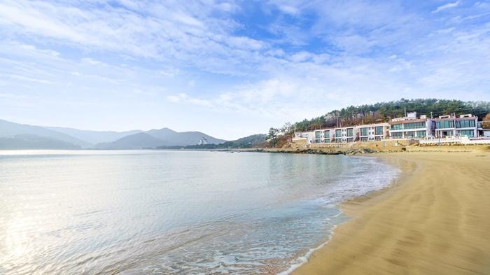 남해 라운지32 리조트 / 