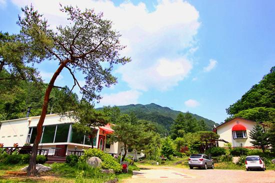 양평 산너머펜션 / 