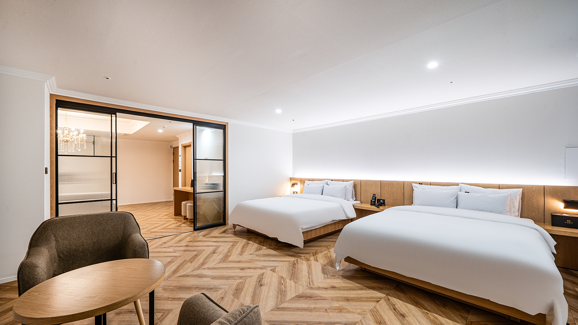 에이치에비뉴호텔 구미옥계점 /