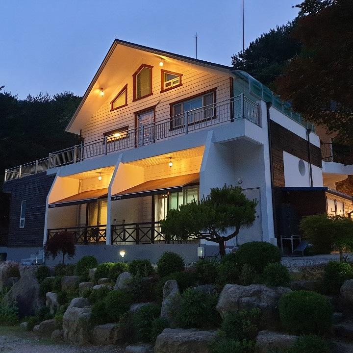 인제 굿모닝펜션 / 