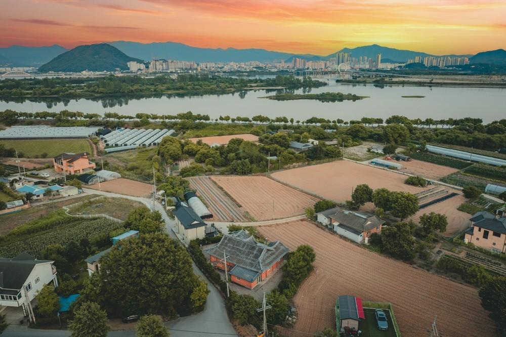춘천 비안단테 독채한옥 / 