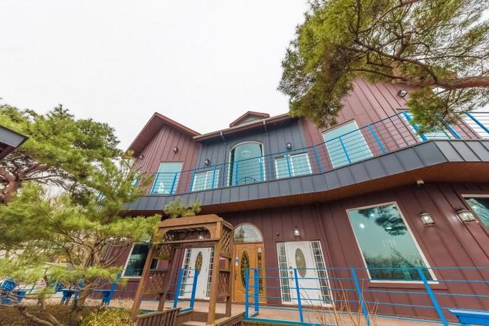 용인 소나무숲펜션 / 