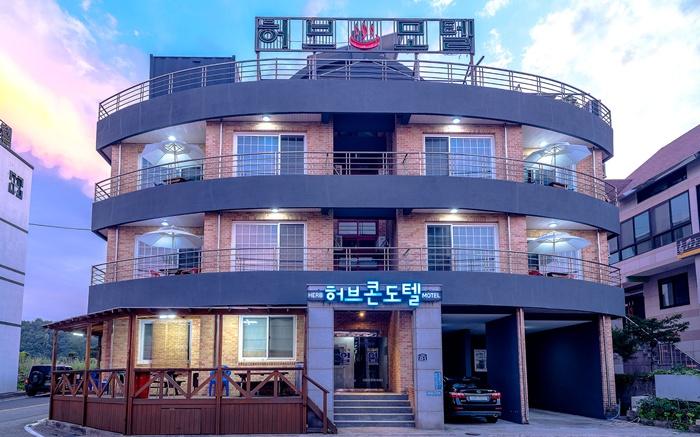 양양 허브콘도텔 / 