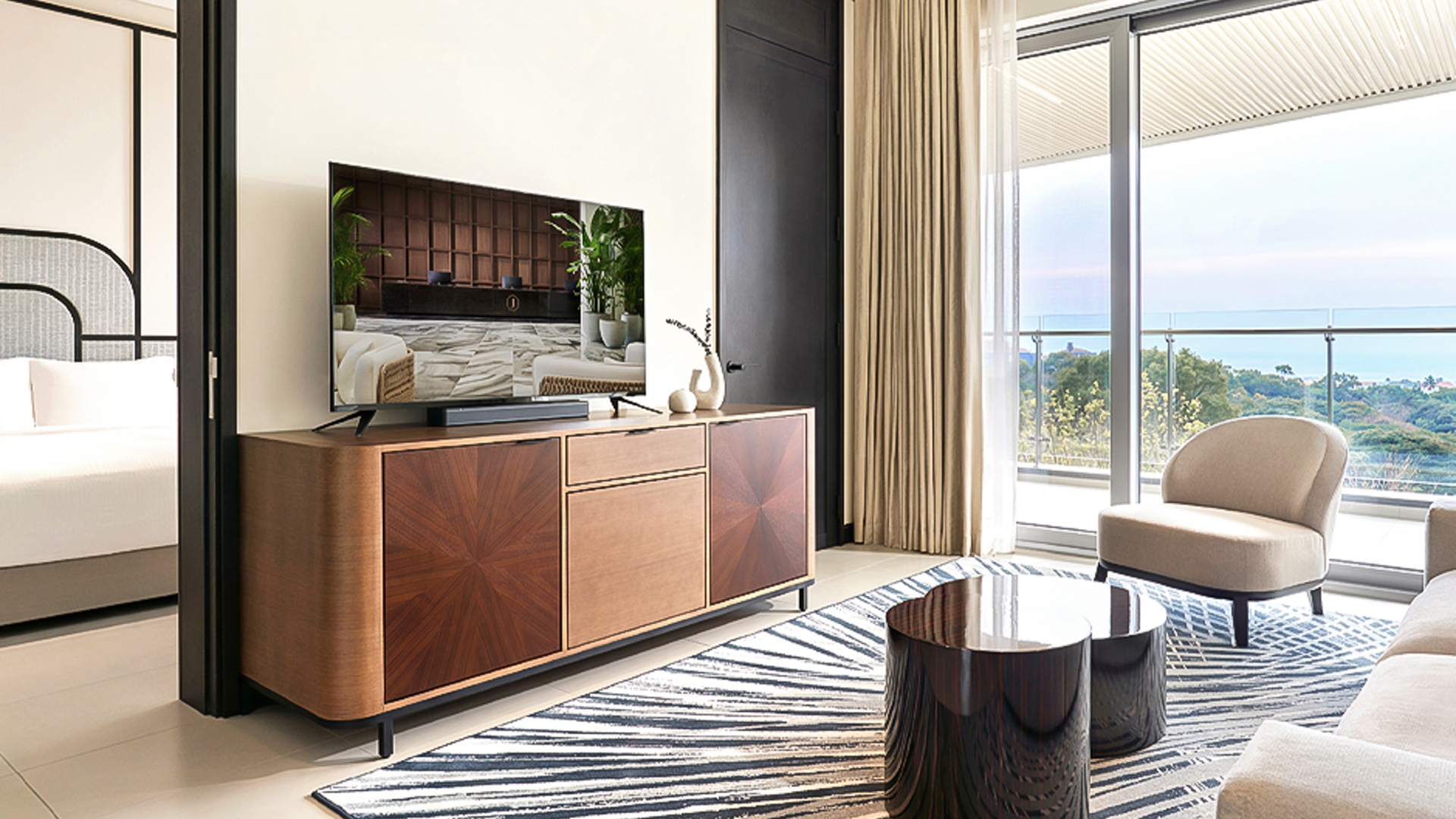 그랜드 조선 힐 스위트 /