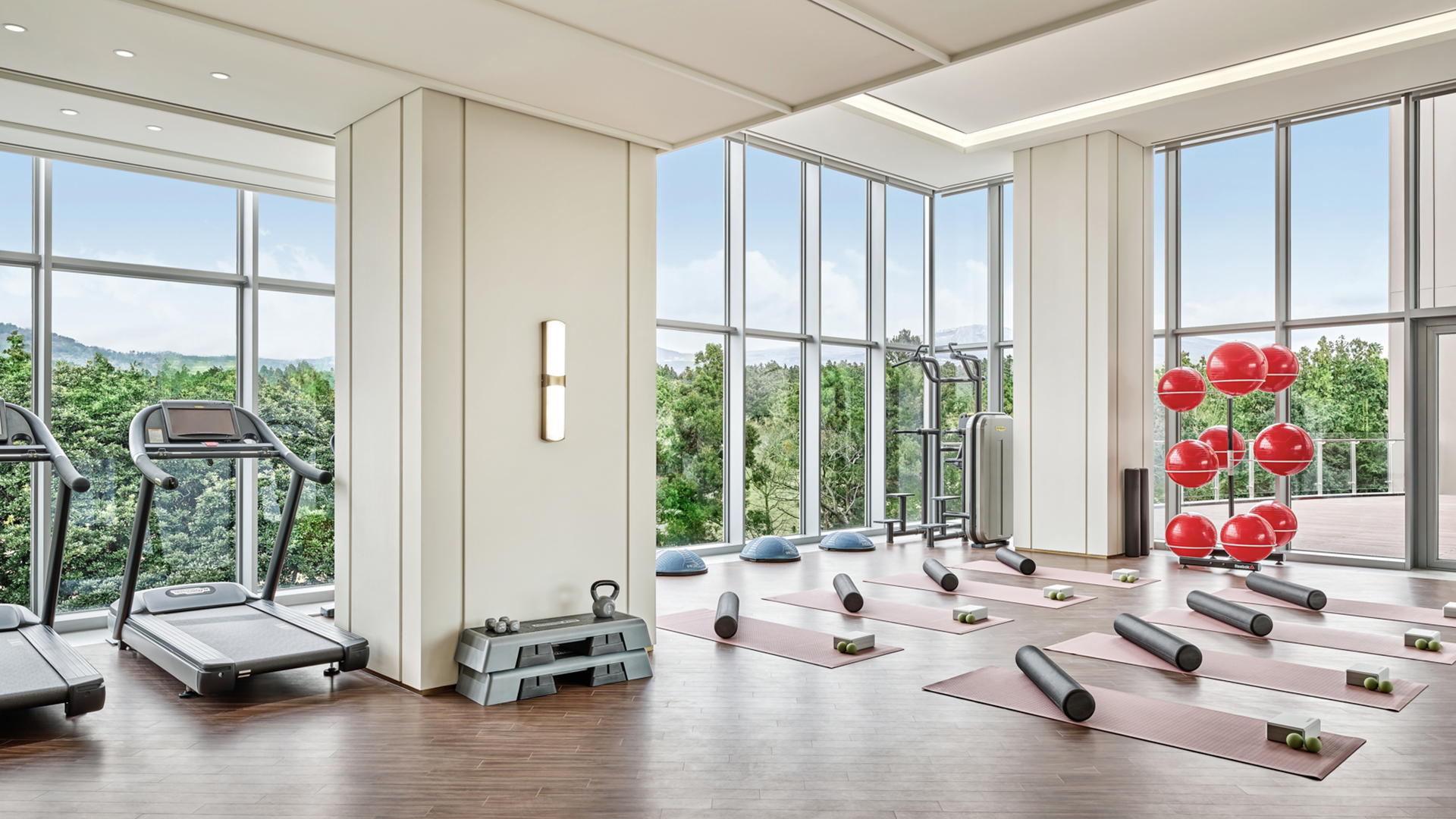 그랜드 조선 힐 스위트 /