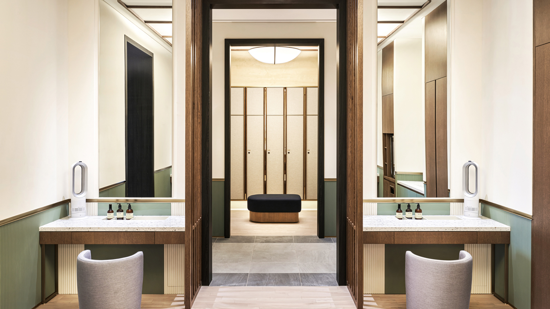 그랜드 조선 힐 스위트 /