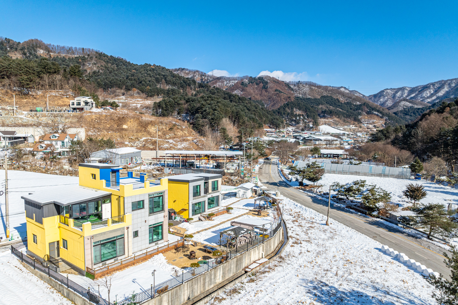 가평 캄벨리독채펜션 / 