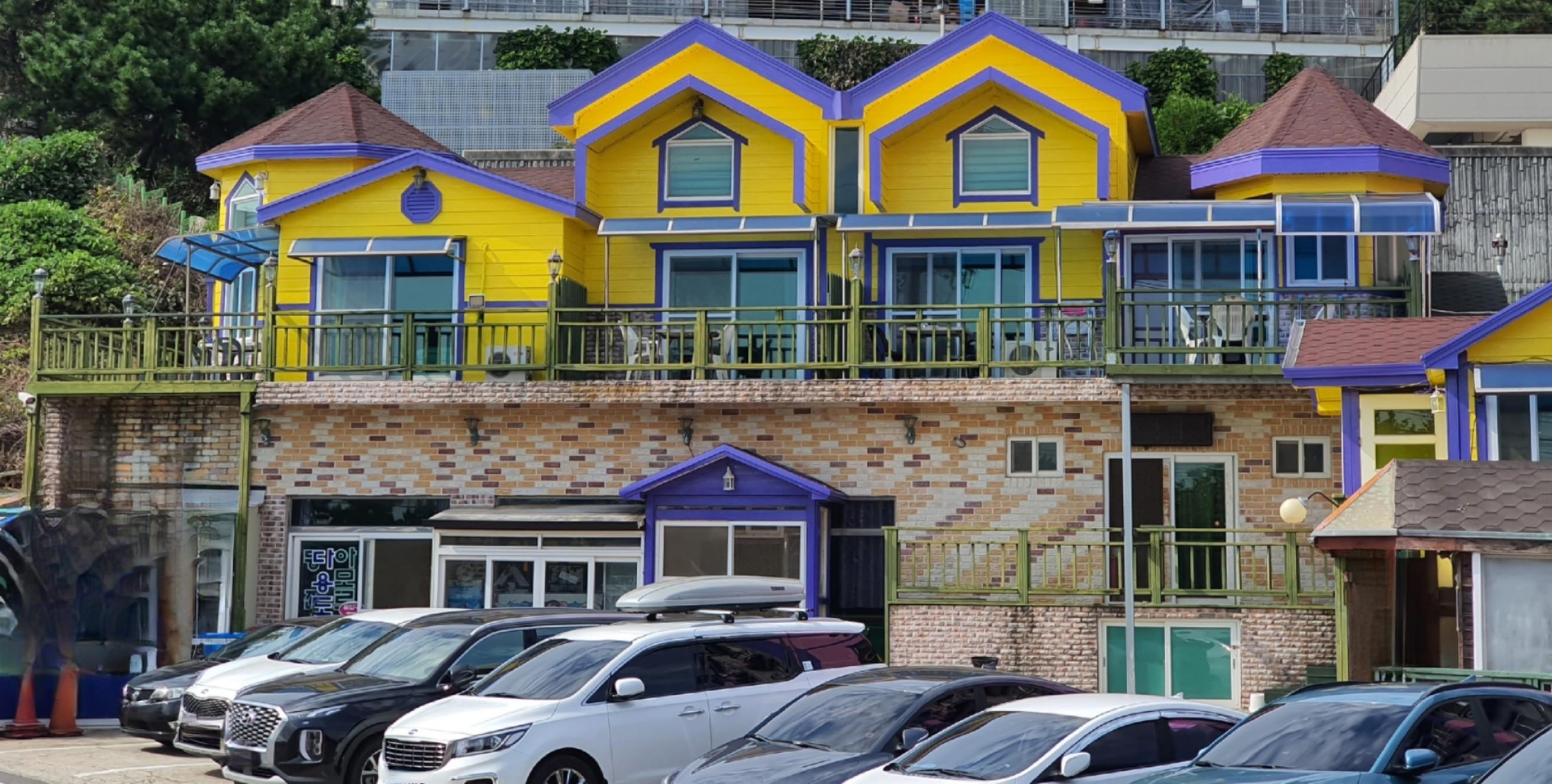부안 변산반도 동진캐슬펜션 / 