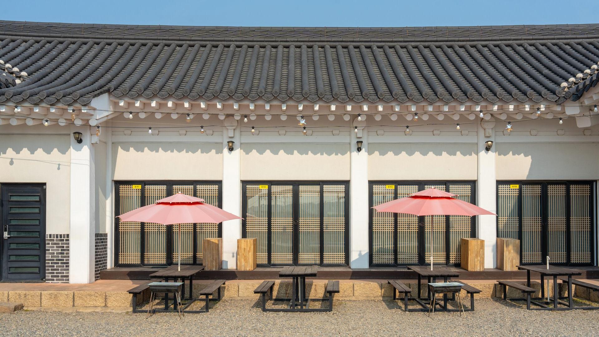 경주 포석정 한옥 풀빌라 / 