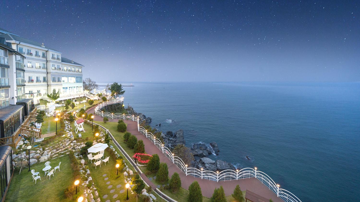 삼척 씨엔블루펜션 / 