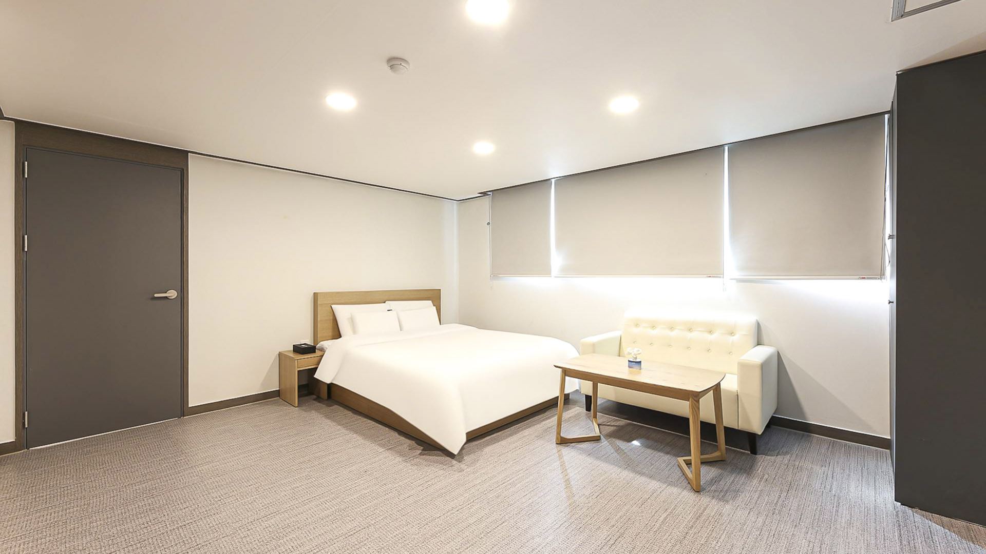 울산 풀빌라 호텔 701 / 