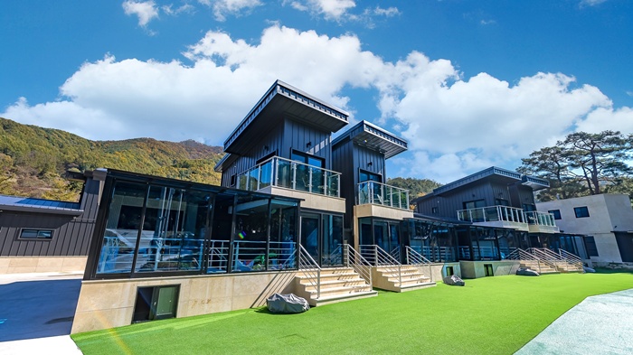 상주 아이쉼터키즈풀빌라 /