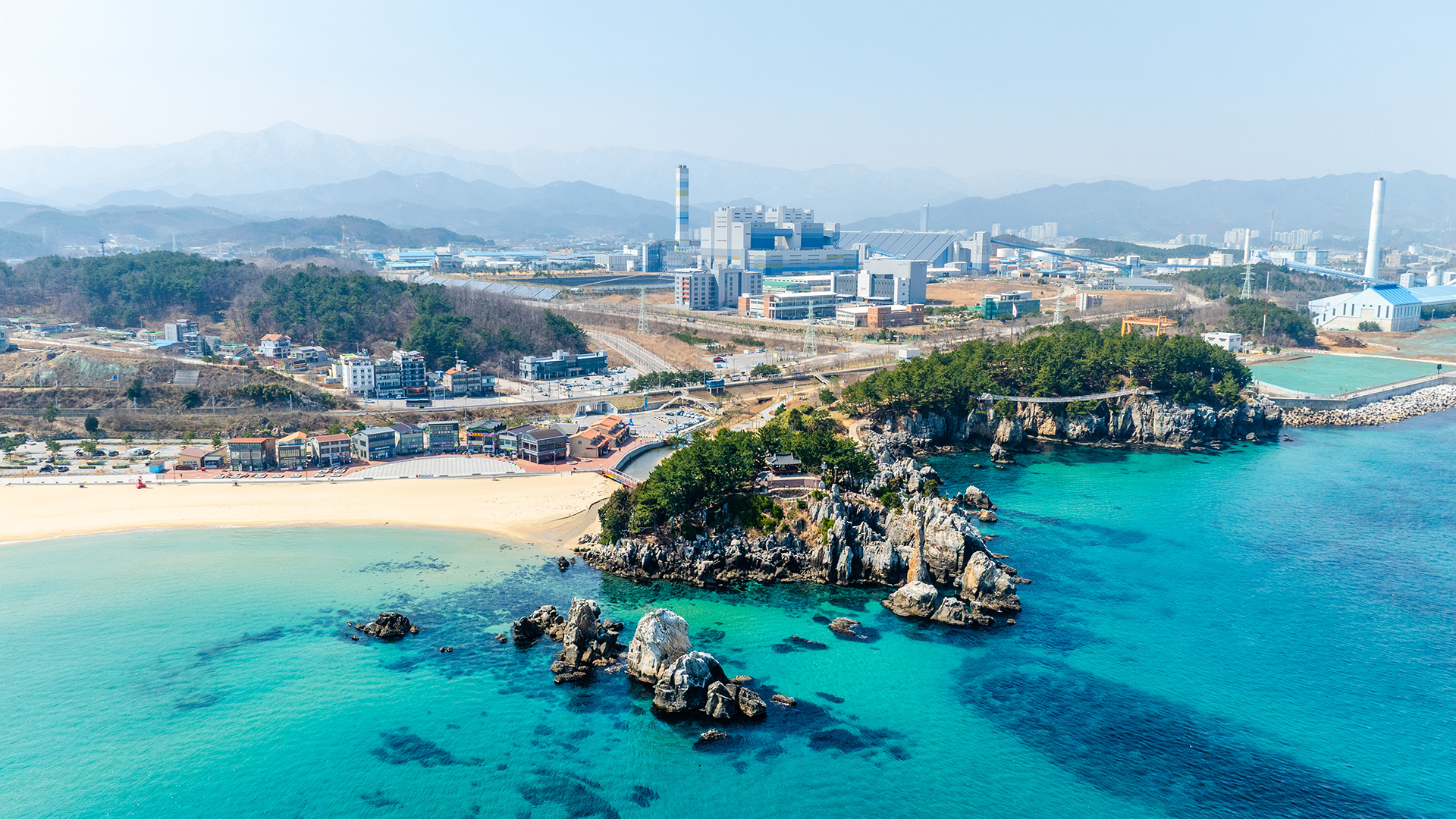 추암 휴 펜션 / 