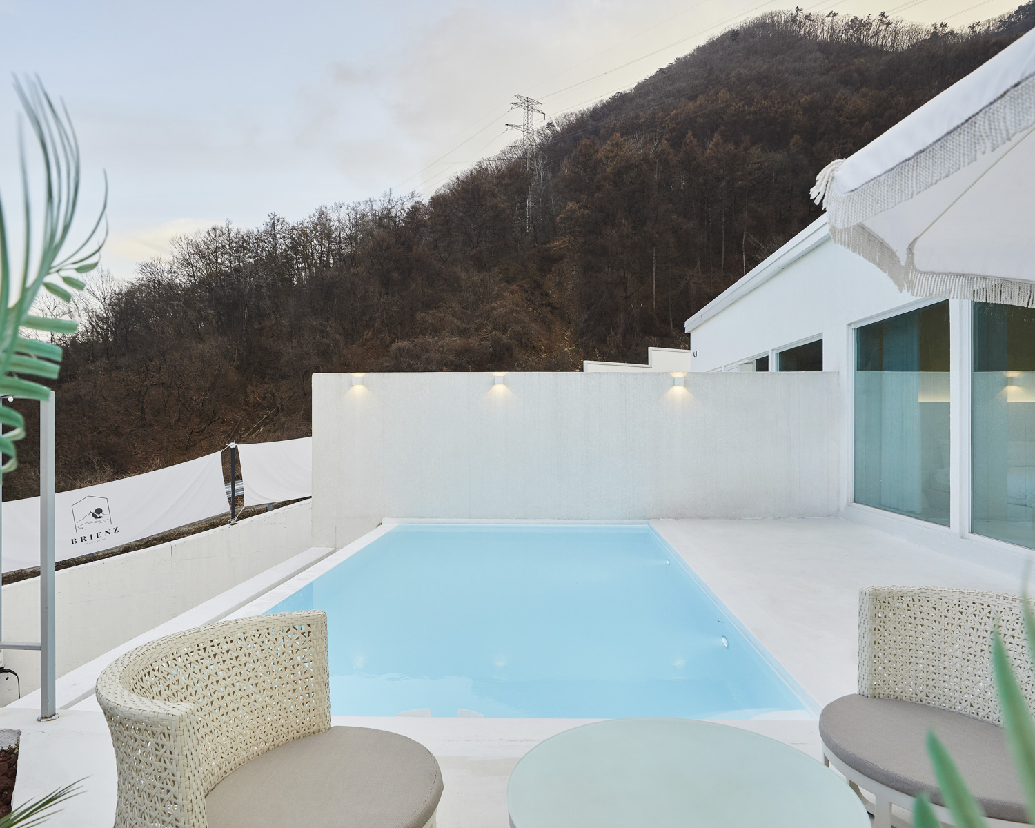 충주 브리엔츠 풀빌라 / 