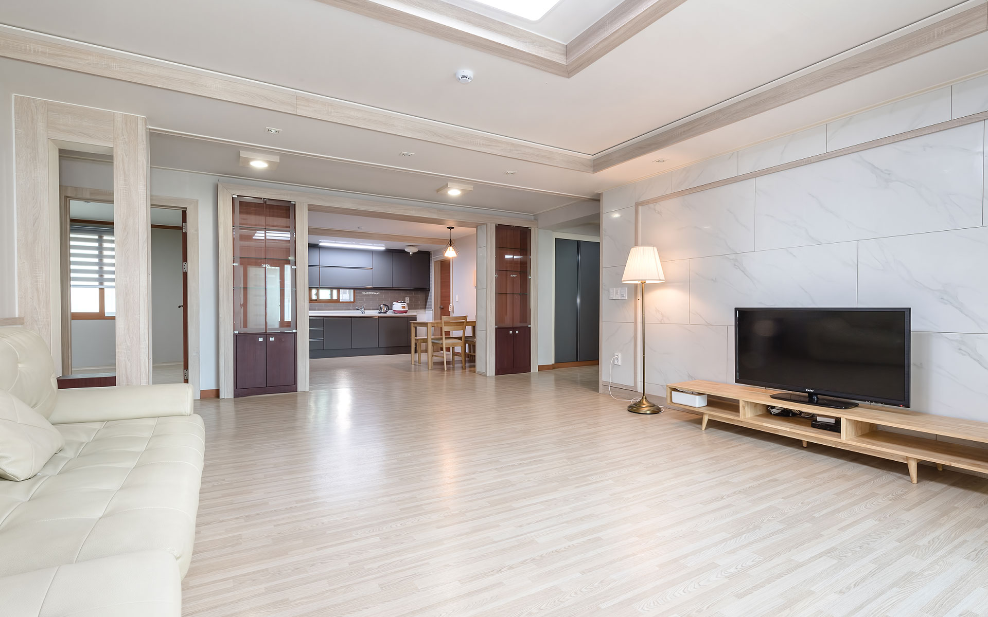 속초해변펜션 / 