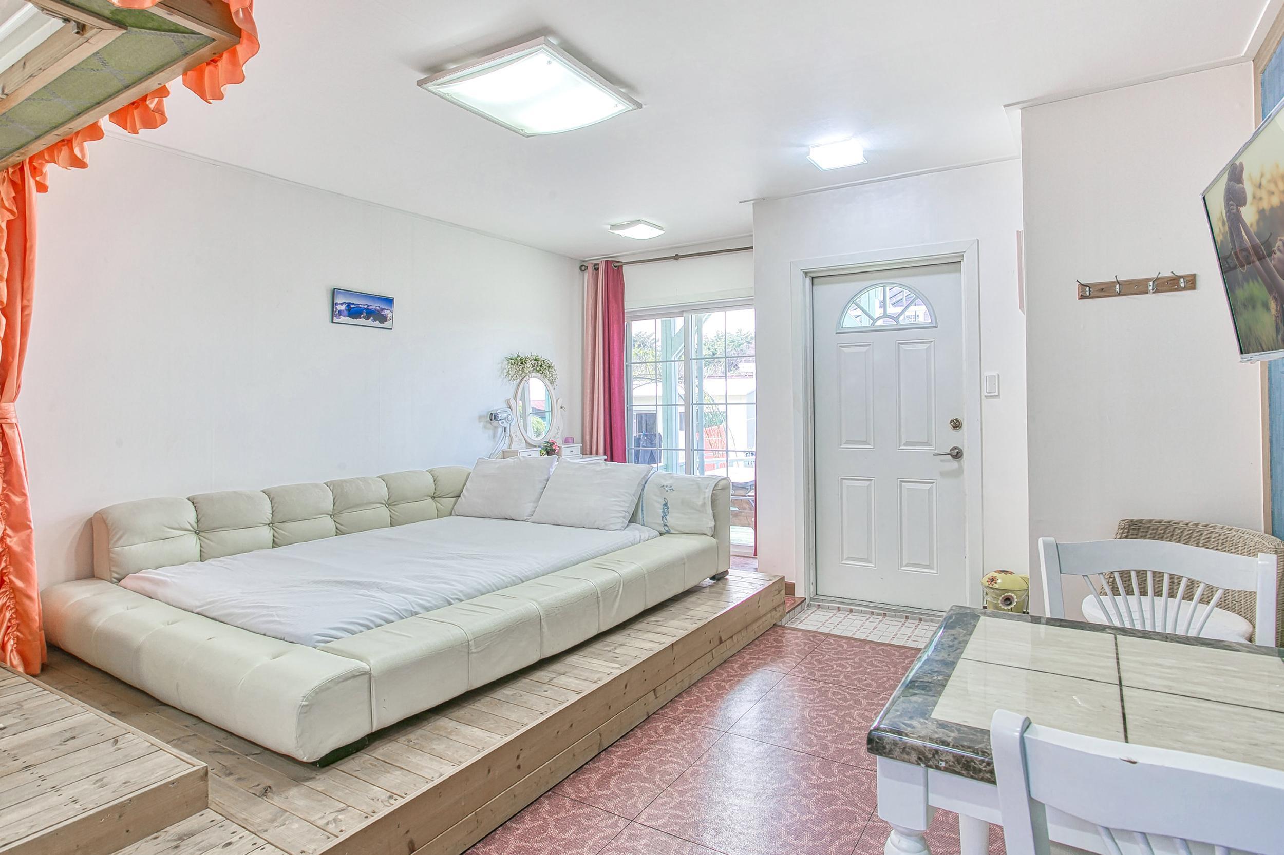 영흥도 로마스파 애견동반 펜션 /