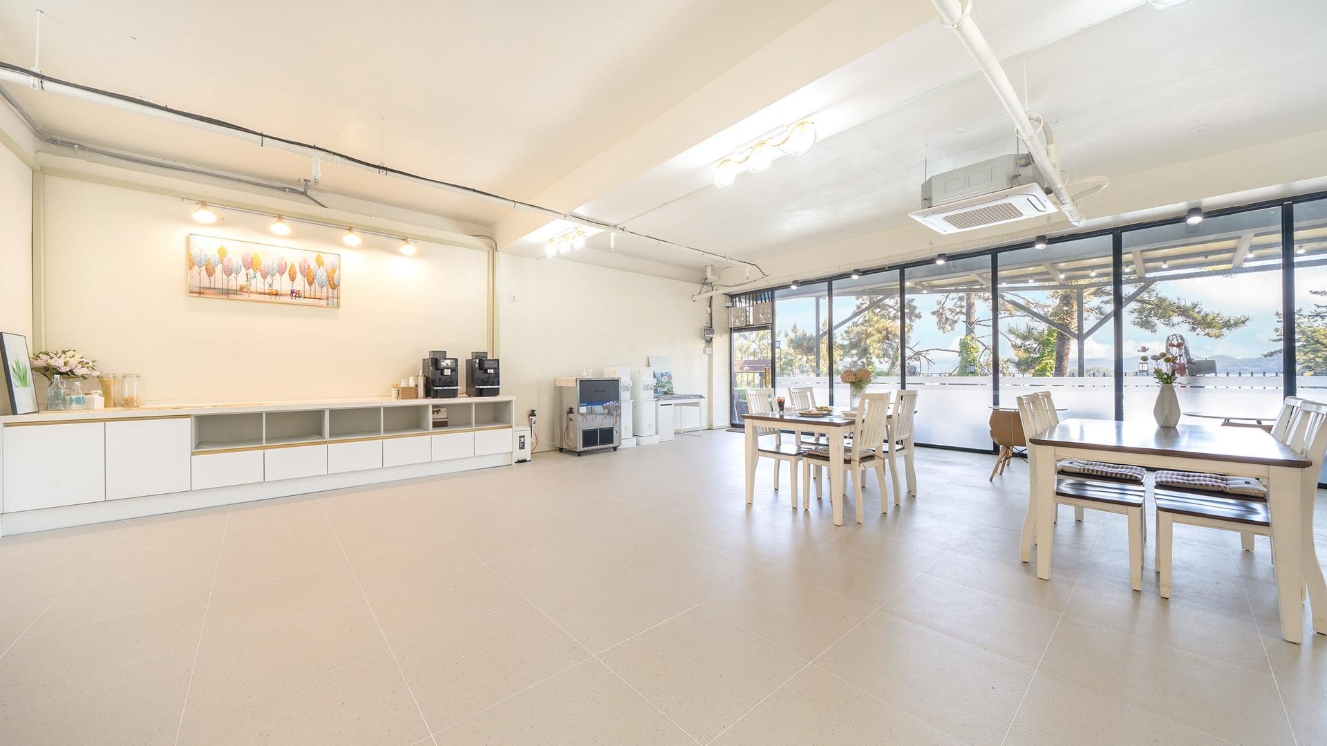 통영 사계절 비치&스파 펜션 /