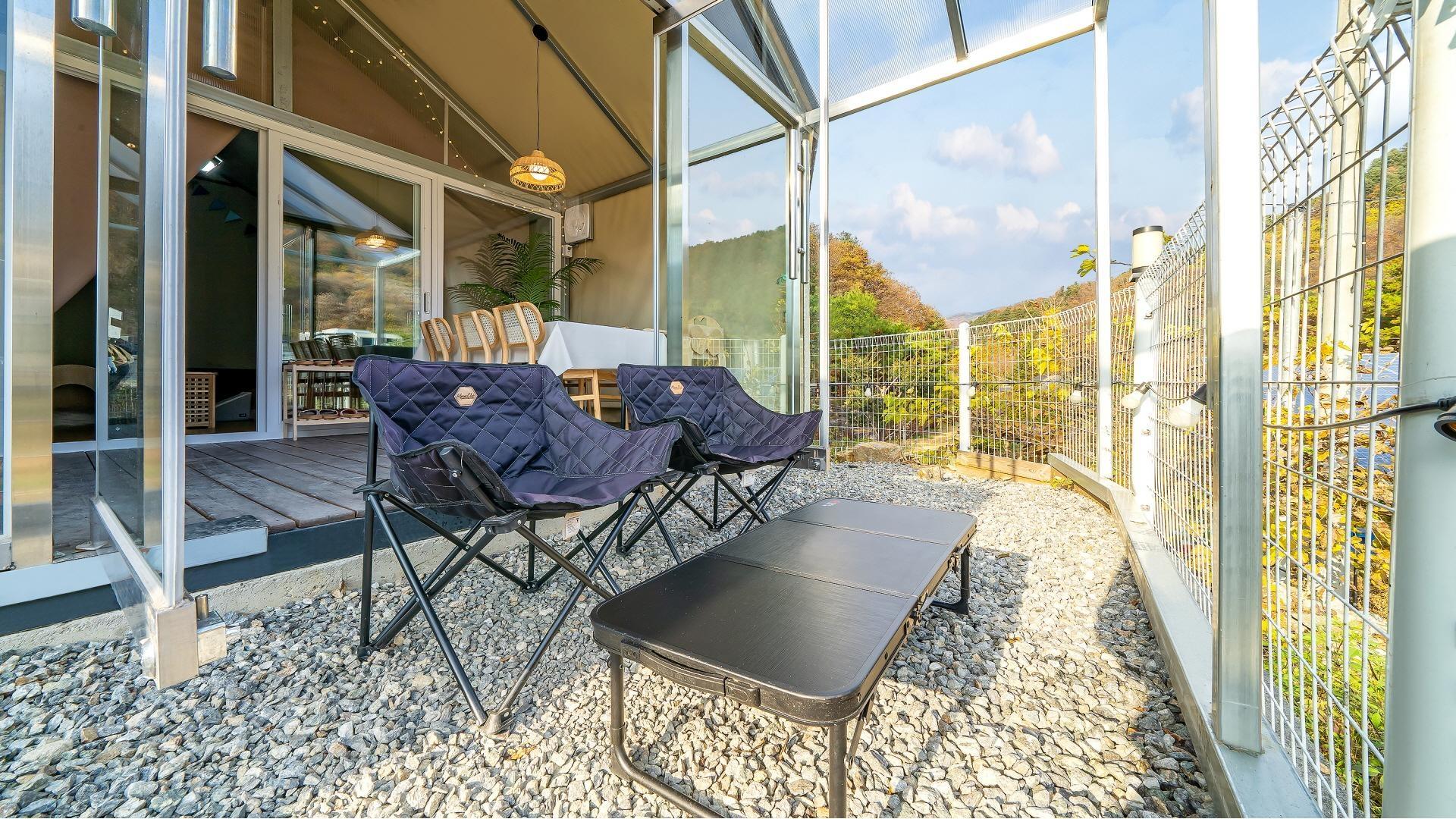 가평 또바기 애견 동반 스파 글램핑 카라반 펜션 / 