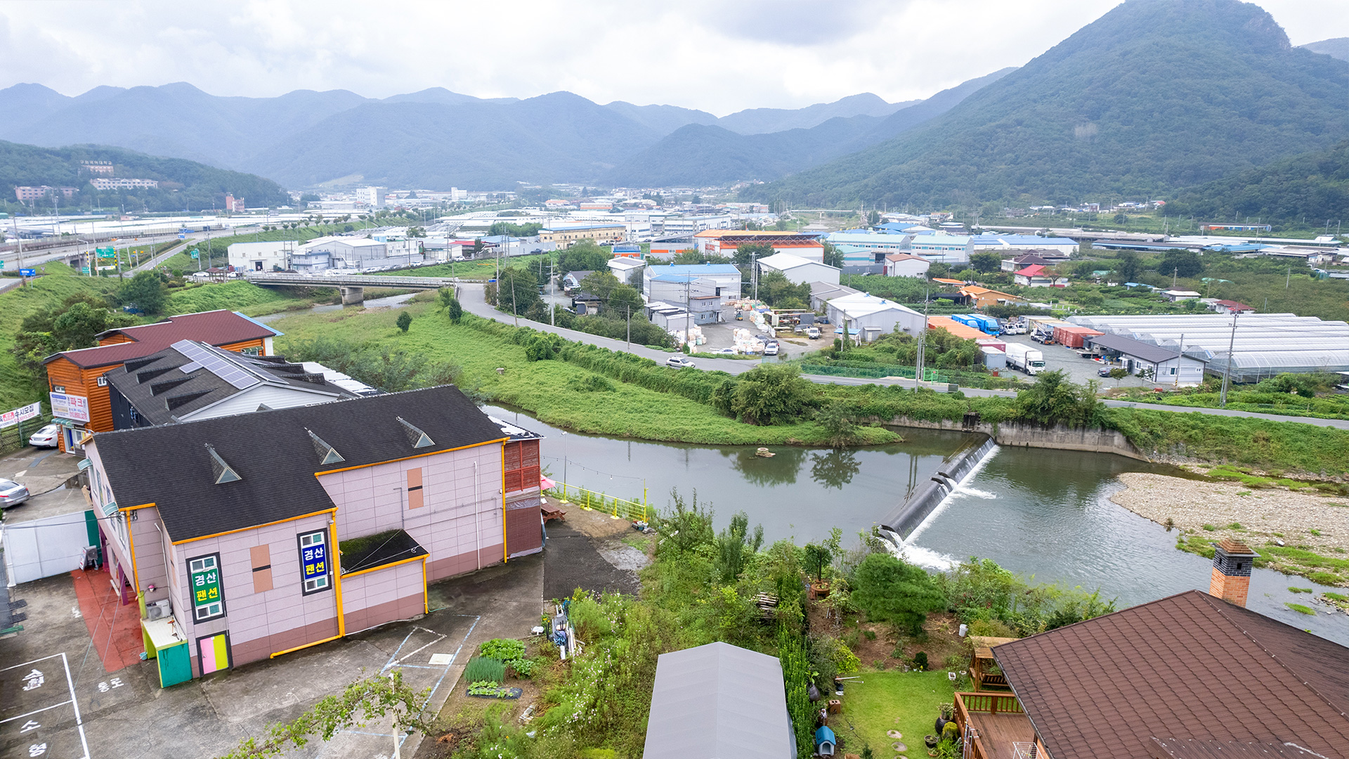 경상 경산펜션 / 