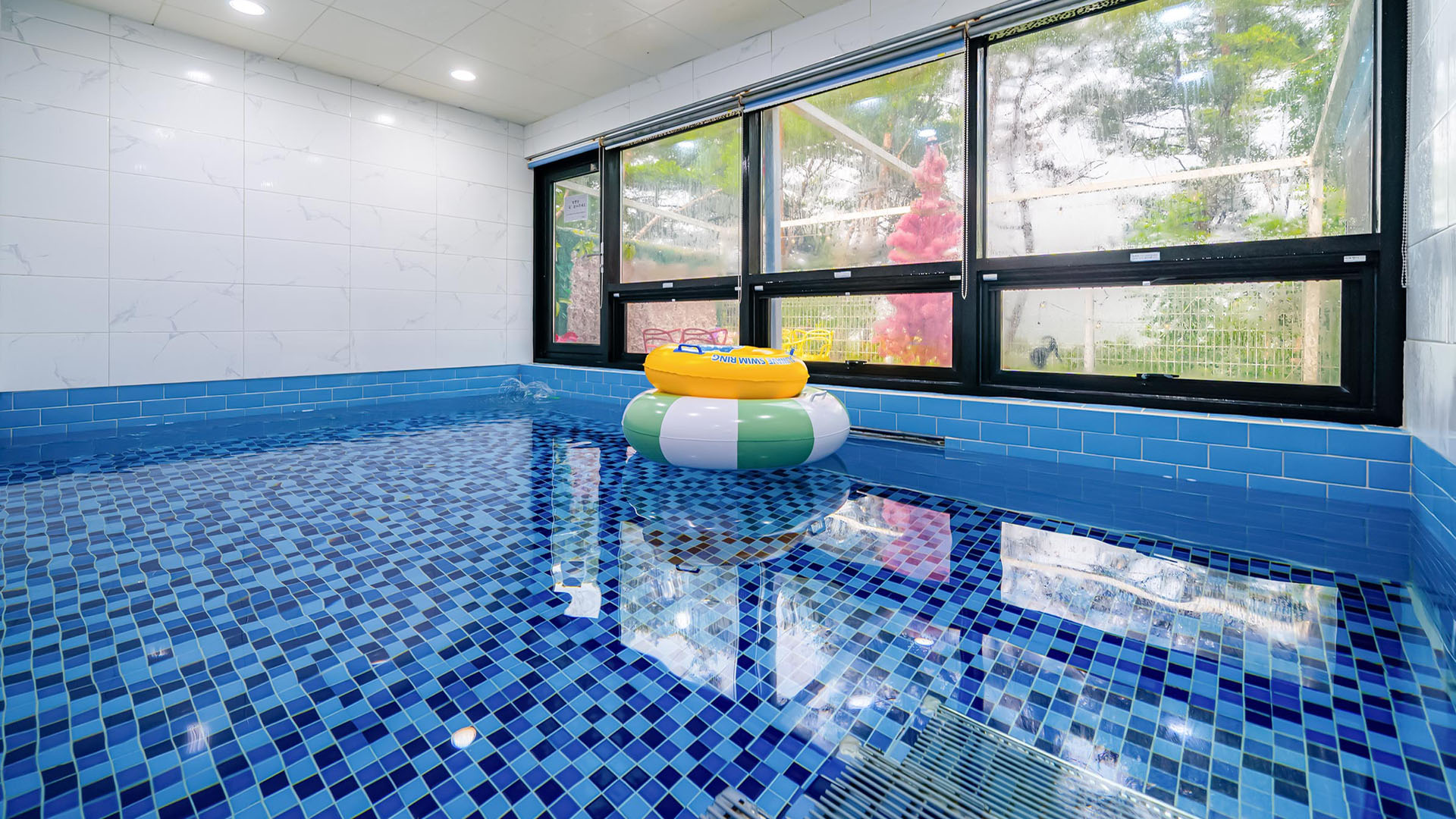 경주 히든풀빌라 / 