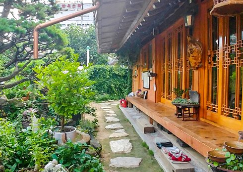 전주 한옥마을 꽃밭정원 예쁜집 좋은날 | 여기어때