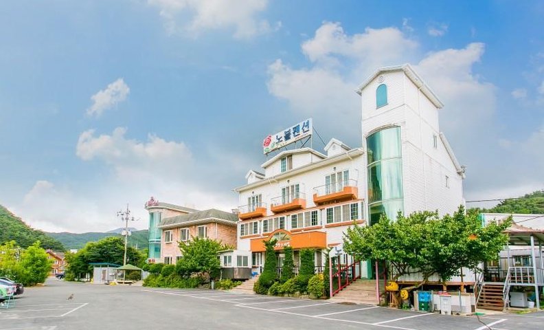 ‘무주’ 숙소, 호텔, 펜션 특가 예약 - 여행할때 여기어때