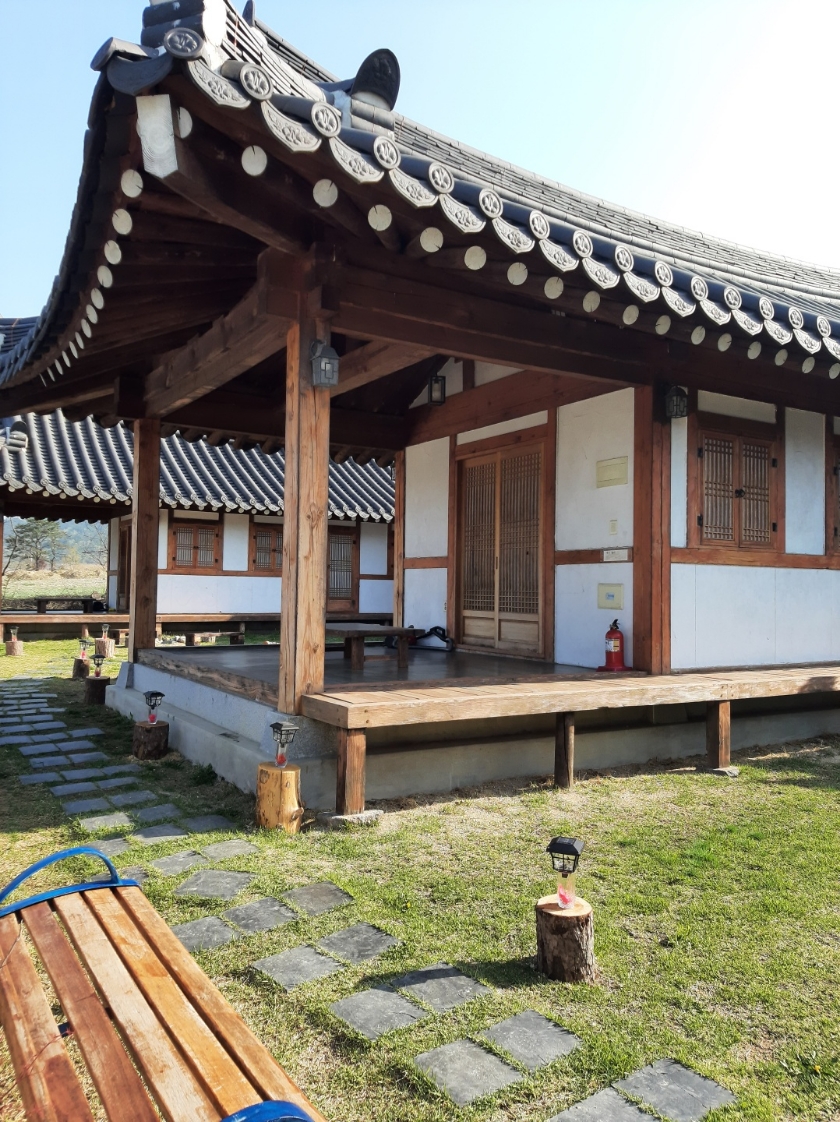 경주 한옥펜타운 | 여기어때